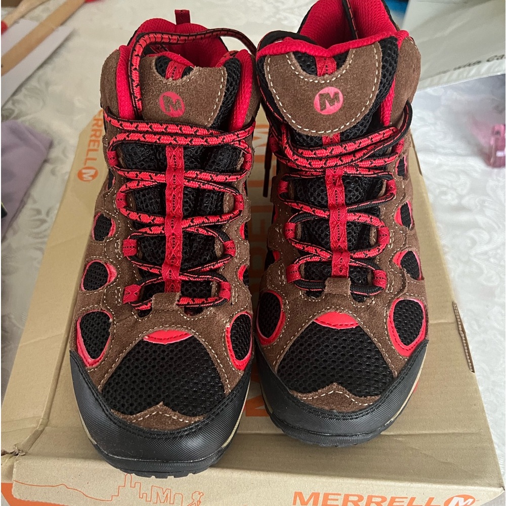 Youth Morrell Mid Boots